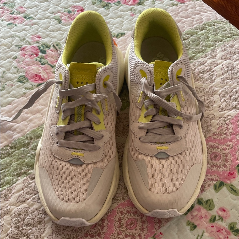 Sorel Women's Light Gray and Lime Sneakers